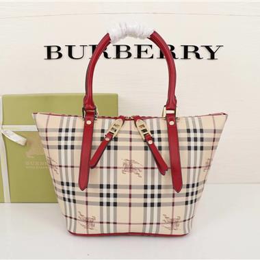 BURBERRY   2023新款女生時尚休閒包 尺寸：43*25CM