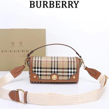 BURBERRY   2023新款女生時尚休閒包 尺寸：24*8*14CM