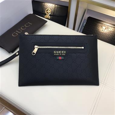 GUCCI  2023新款男生時尚休閒包 尺寸28*18*0.5CM