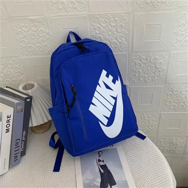 Nike   2023新款時尚休閒包   尺寸：17*20*30CM 