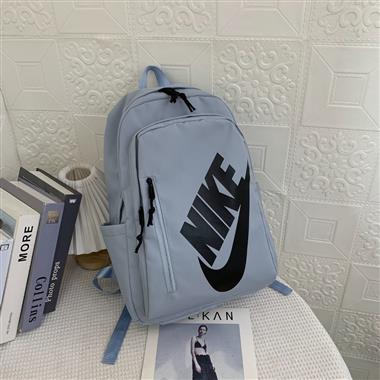 Nike   2023新款時尚休閒包   尺寸：17*20*30CM 