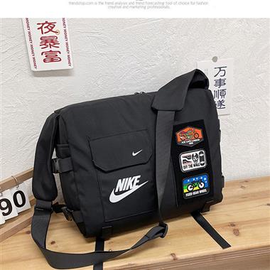 NIKE  2023新款時尚休閒包   尺寸：34*27*16CM