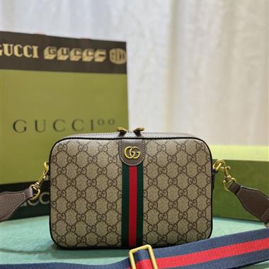 GUCCI   2023新款女生時尚休閒包 尺寸：23.5*16*4.5CM