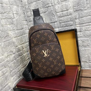 LOUIS VUITTON   2023新款女生時尚休閒包 尺寸：28-18-11CM