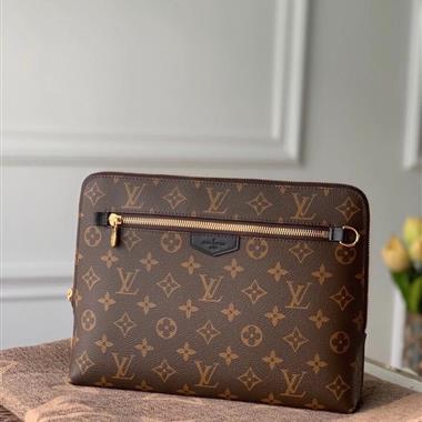 LOUIS VUITTON   2023新款女生時尚休閒包 尺寸：21*27*5CM