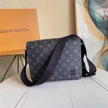 LOUIS VUITTON    2023新款女生時尚休閒包 尺寸：25*22*8CM