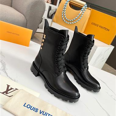 Louis Vuitton    2023新款女生休閒時尚鞋子