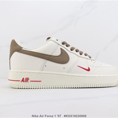 Nike Air Force 1 '07 空軍一號低幫板鞋 