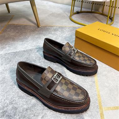 Louis Vuitton   2023新款休閒時尚男生鞋子
