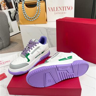 Valentino   2023新款休閒時尚男生鞋子