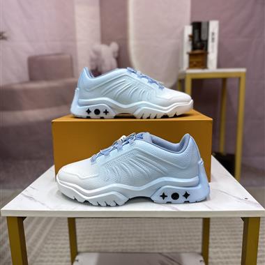 Louis Vuitton   2023新款休閒時尚男生鞋子
