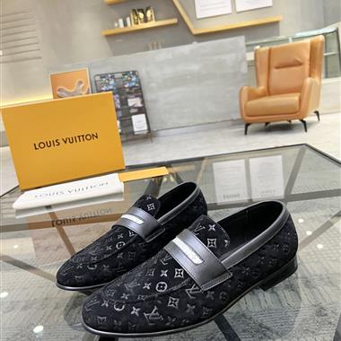 Louis Vuitton   2023新款休閒時尚男生鞋子