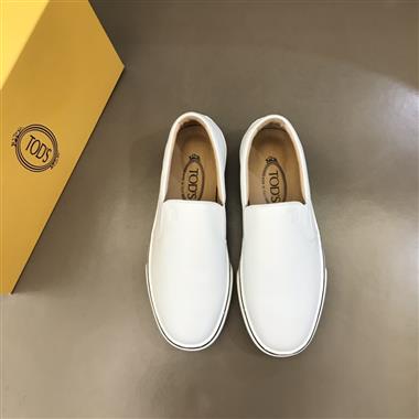 TDO’S    2023新款休閒時尚男生鞋子