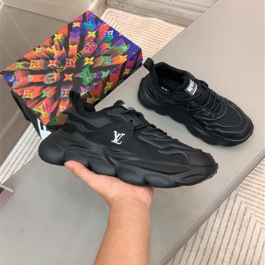Louis Vuitton   2023新款休閒時尚男生鞋子