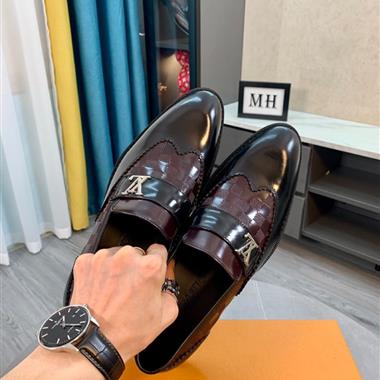 Louis Vuitton   2023新款休閒時尚男生鞋子