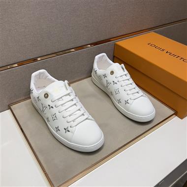 Louis Vuitton    2023新款休閒時尚男生鞋子