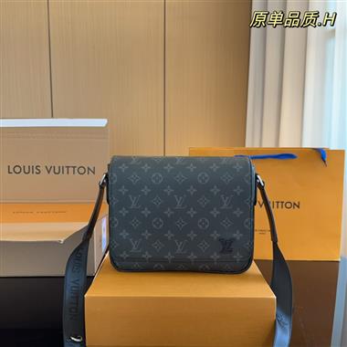 LOUIS VUITTON    2023新款男生時尚休閒包 尺寸：25*6*20CM