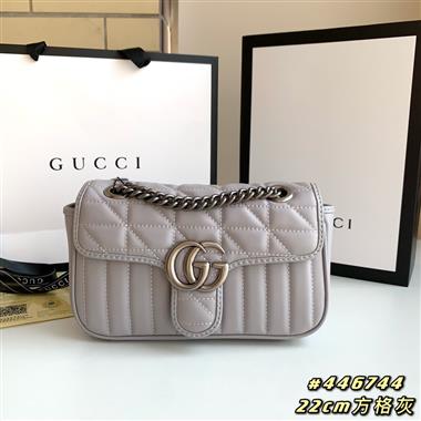 GUCCI   2023新款女生時尚休閒包 尺寸：22-14-6CM