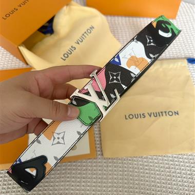 LOUIS VUITTON   2023新款時尚皮帶  4.0CM