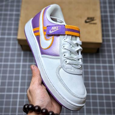 Nike WMNS VANDAL LOW