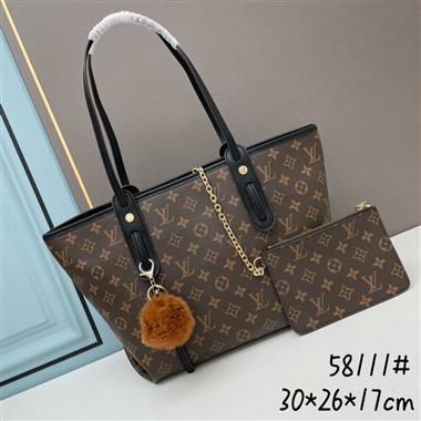 LOUIS VUITTON   2023新款女生時尚休閒包 尺寸：30-26-17CM