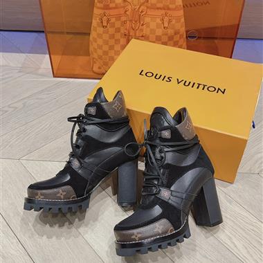 Louis Vuitton   2023新款女生休閒時尚鞋子