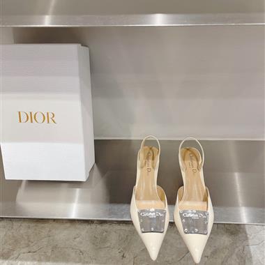 DIOR   2023新款女生休閒時尚鞋子