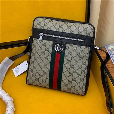 GUCCI   2023新款男生時尚休閒包 尺寸：25-28-6CM