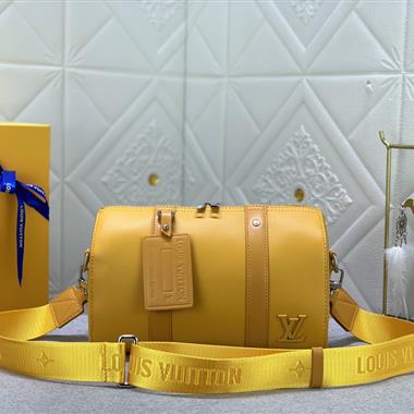 LOUIS VUITTON  2023新款女生時尚休閒包 尺寸：27*17*13CM