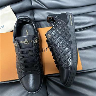 Louis Vuitton   2023新款男生休閒時尚鞋子