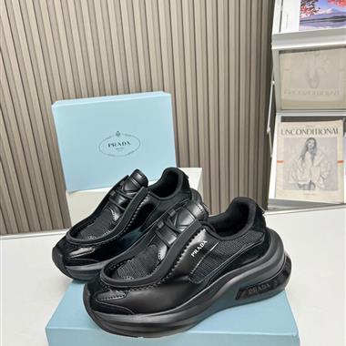 PRADA   2023新款女生休閒時尚鞋子