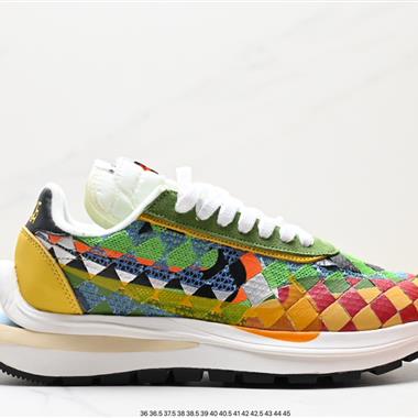 Sacai X NIKe regasus vaporrly SP 華夫雙勾三代3.0走秀