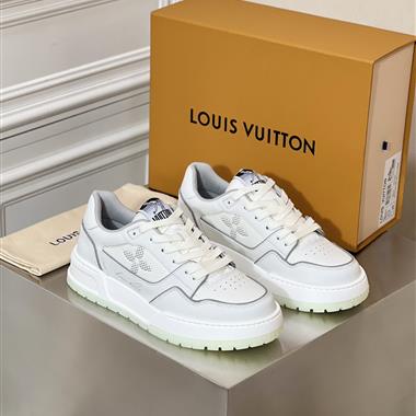 Louis Vuitton   2023新款男生休閒時尚鞋子