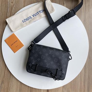 LOUIS VUITTON   2023新款男生時尚休閒包 尺寸：23.5×17×6CM