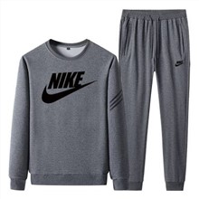Nike 2023新款419957耐克圓領套-949_深灰