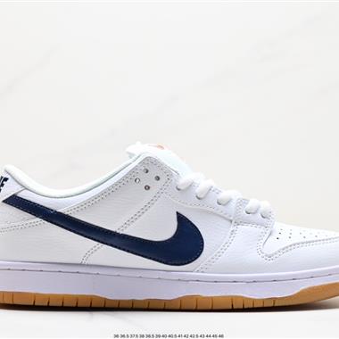 Nike Dunk Low 板鞋