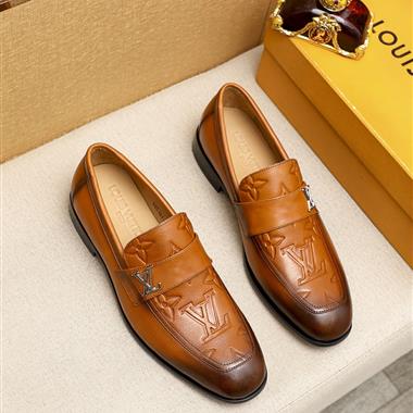 Louis Vuitton  2023新款男生休閒時尚鞋子
