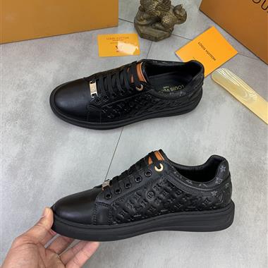 Louis Vuitton  2023新款男生休閒時尚鞋子