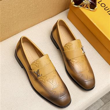 Louis Vuitton  2023新款男生休閒時尚鞋子