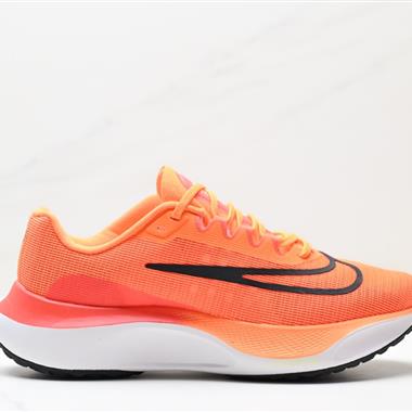 Nike Zoom Fly 5超輕休閑緩震碳板跑步鞋 