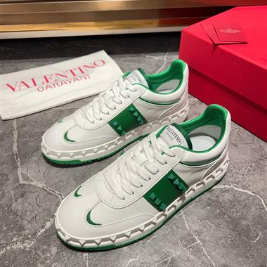 Valentino  2024新款男生休閒時尚鞋子