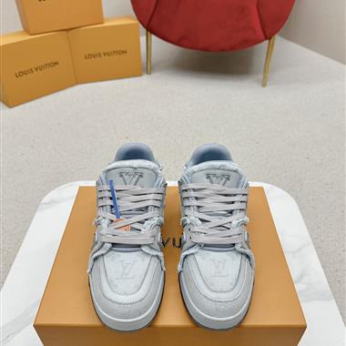 Louis Vuitton   2024新款男生休閒時尚鞋子