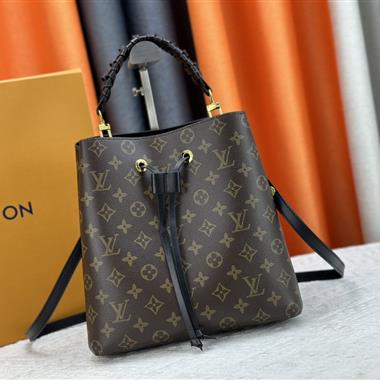 LOUIS VUITTON   2024新款女生時尚休閒包  尺寸：26*26*17.5CM