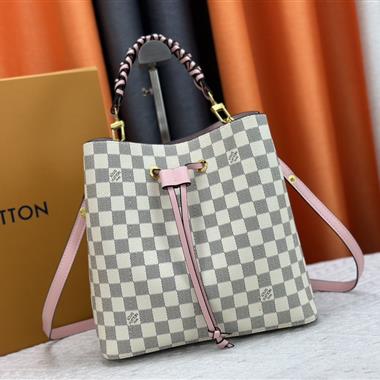 LOUIS VUITTON   2024新款女生時尚休閒包  尺寸：26*26*17.5CM