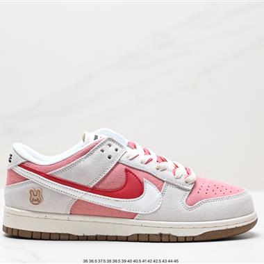 Nike Dunk Low 板鞋