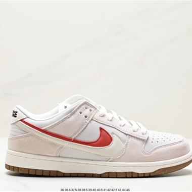 Nike Dunk Low 板鞋