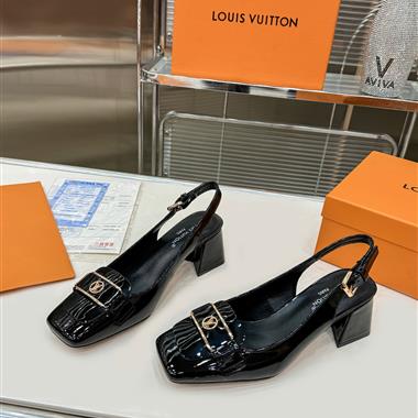 Louis Vuitton   2024新款女生休閒時尚鞋子