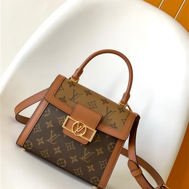 LOUIS VUITTON  2024新款女生時尚休閒包 尺寸：17.5*17.5*9CM