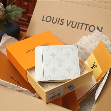 LOUIS VUITTON   2024新款時尚休閒包 尺寸：11*9*1.5CM
