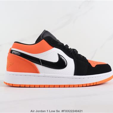 Nike  Air Jordan 1 Low Se